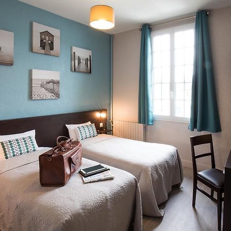 Logis Hotel Restaurant De La Poste Le Mêle-sur-Sarthe المظهر الخارجي الصورة