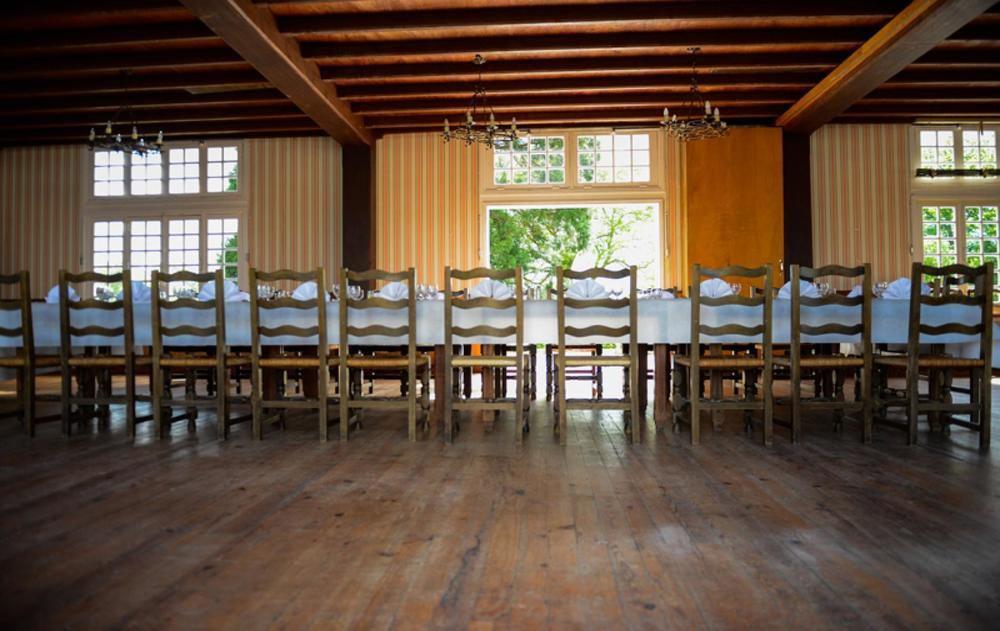 Logis Hotel Restaurant De La Poste Le Mêle-sur-Sarthe المظهر الخارجي الصورة