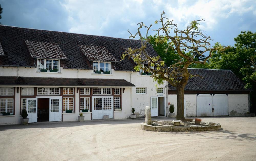 Logis Hotel Restaurant De La Poste Le Mêle-sur-Sarthe المظهر الخارجي الصورة