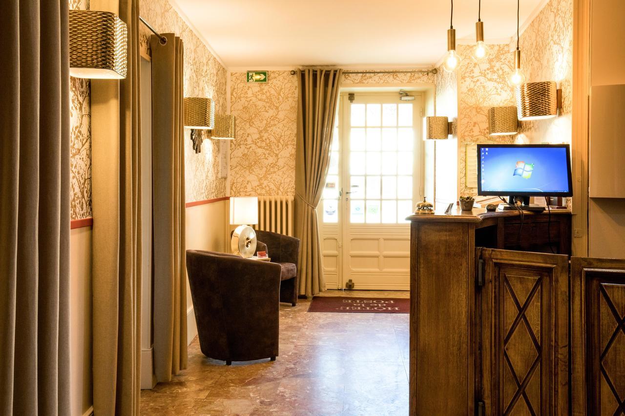 Logis Hotel Restaurant De La Poste Le Mêle-sur-Sarthe المظهر الخارجي الصورة