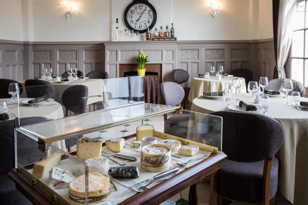 Logis Hotel Restaurant De La Poste Le Mêle-sur-Sarthe المظهر الخارجي الصورة